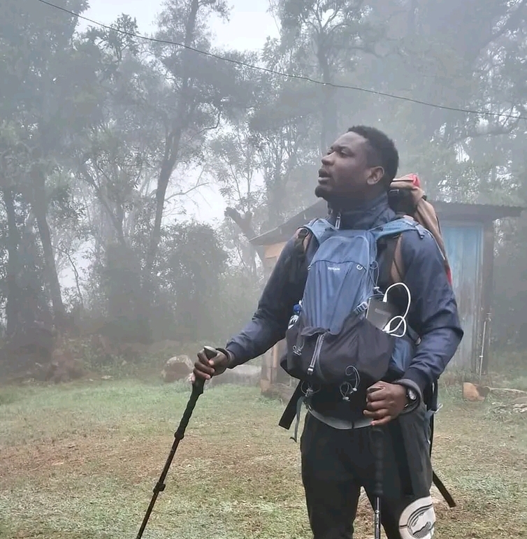 Local guide with travelers